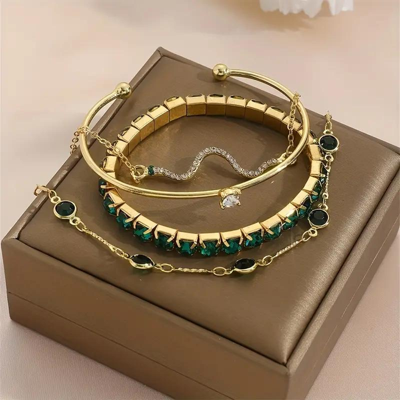 Lot de 4 bracelets à strass brillants